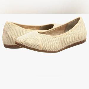 Beige Women's Flats, TOMS Women's Flat, Brand New w Box, size 6